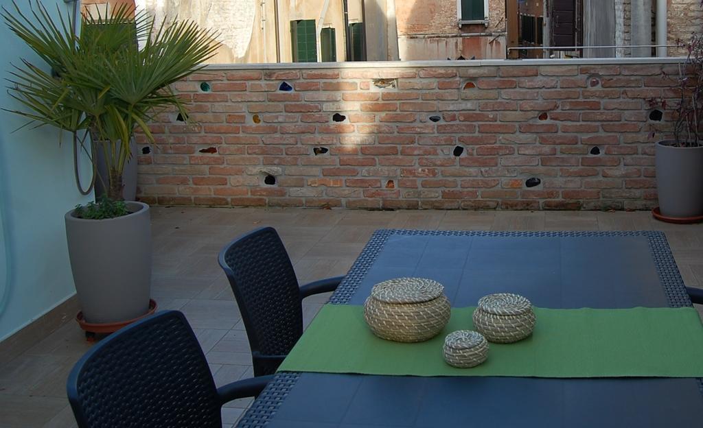Apartmán Loft Due Cuori Con Terrazza Benátky Exteriér fotografie