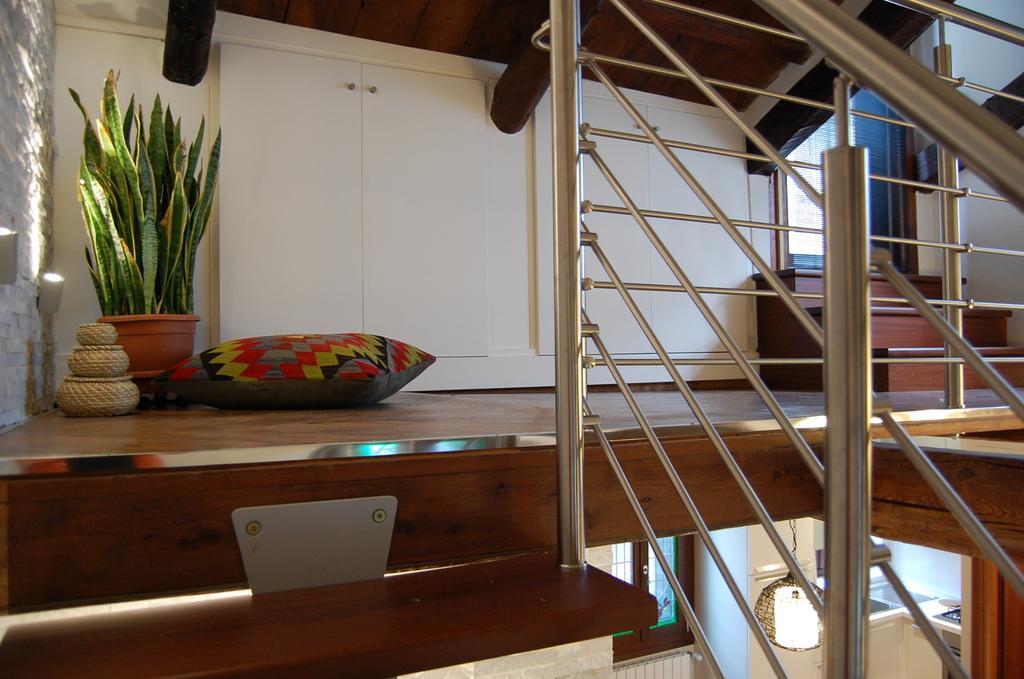 Apartmán Loft Due Cuori Con Terrazza Benátky Exteriér fotografie